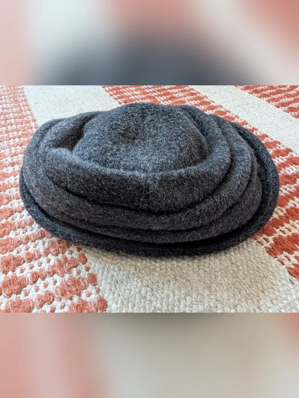 Lillie And Cohoe Women Gray Wool Cloche Hat Size 3 Warm Charcoal Made In Canada